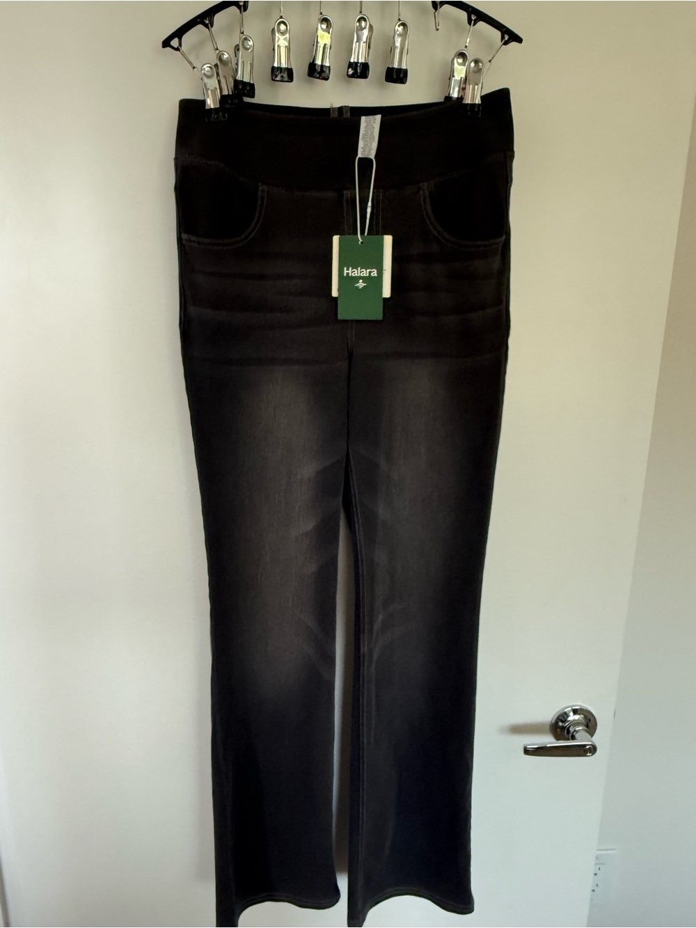 NWT HalaraMagic™ High-Waisted Bootcut Jeans